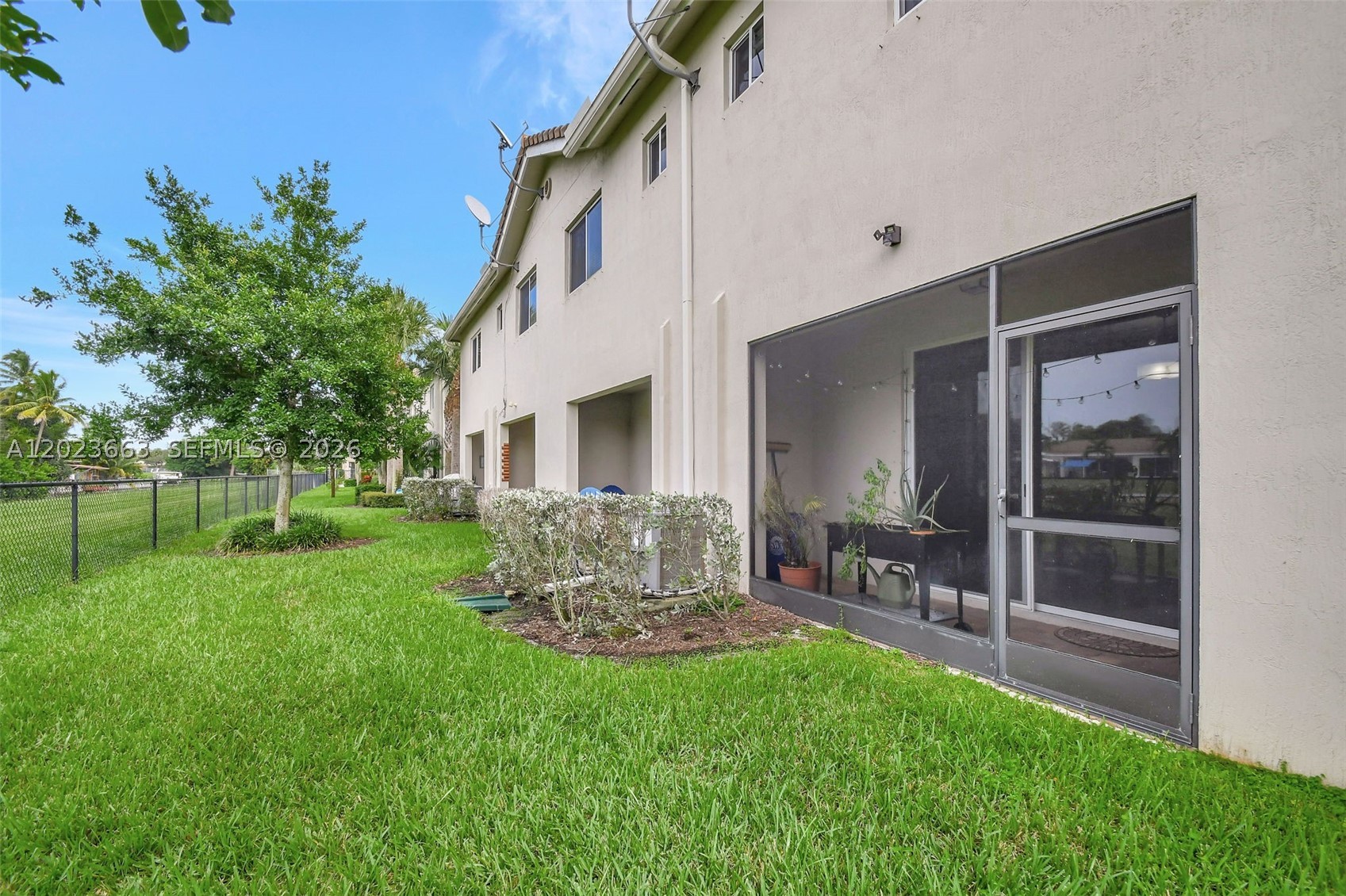 1119 Vermilion Dr, Lake Worth FL 33461