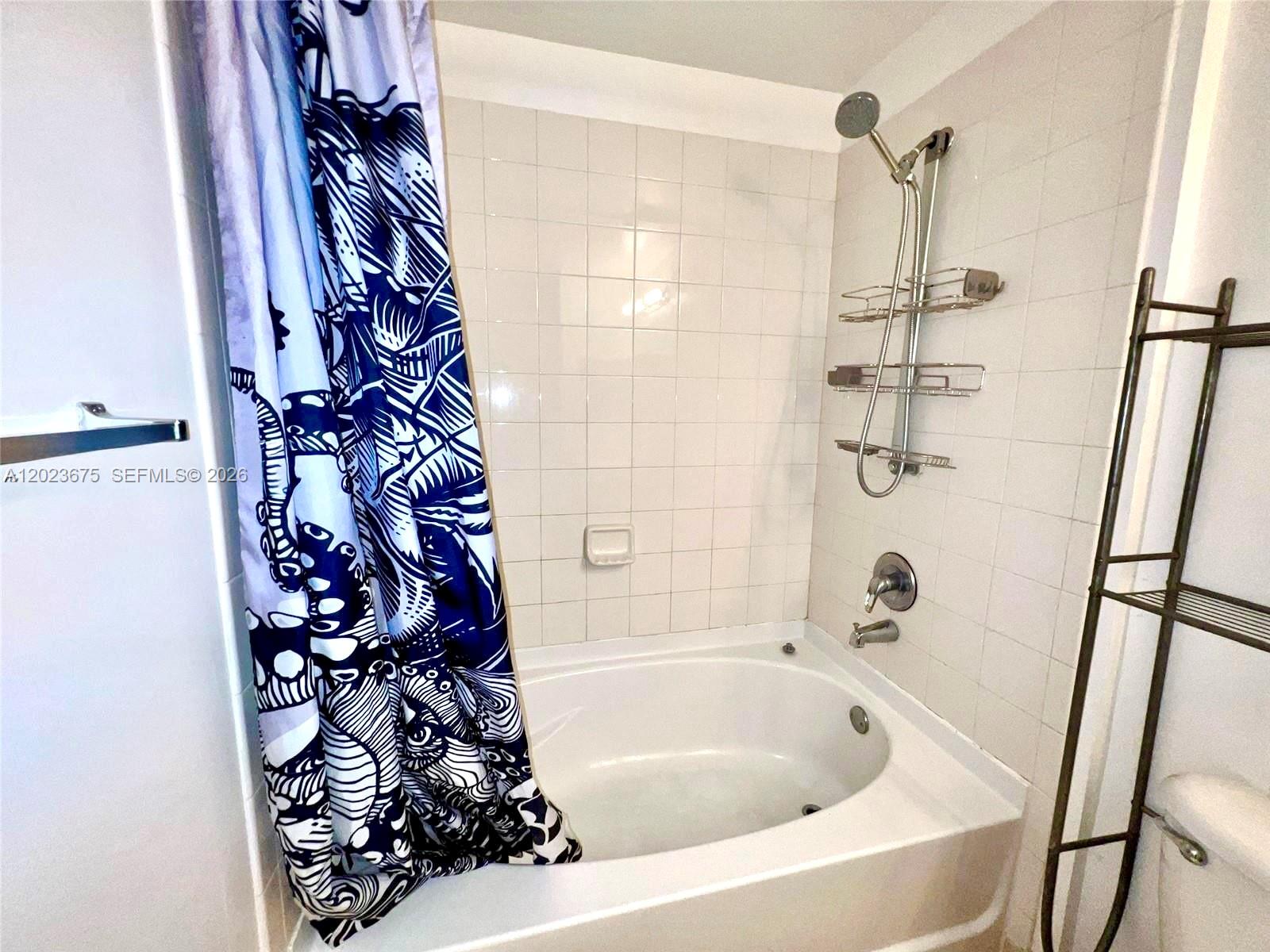 6001 SW 70th St #454, South Miami FL 33143