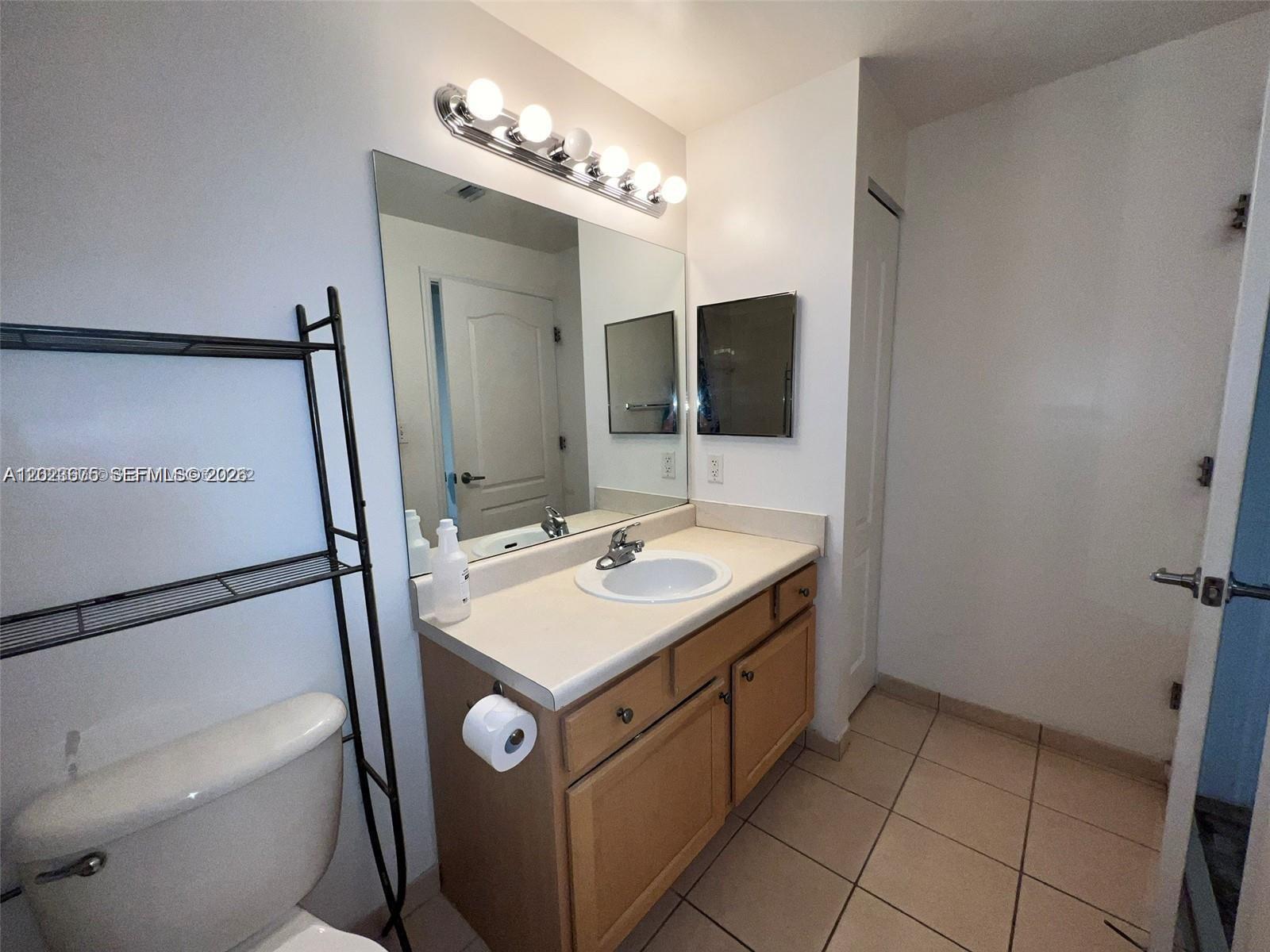 6001 SW 70th St #454, South Miami FL 33143