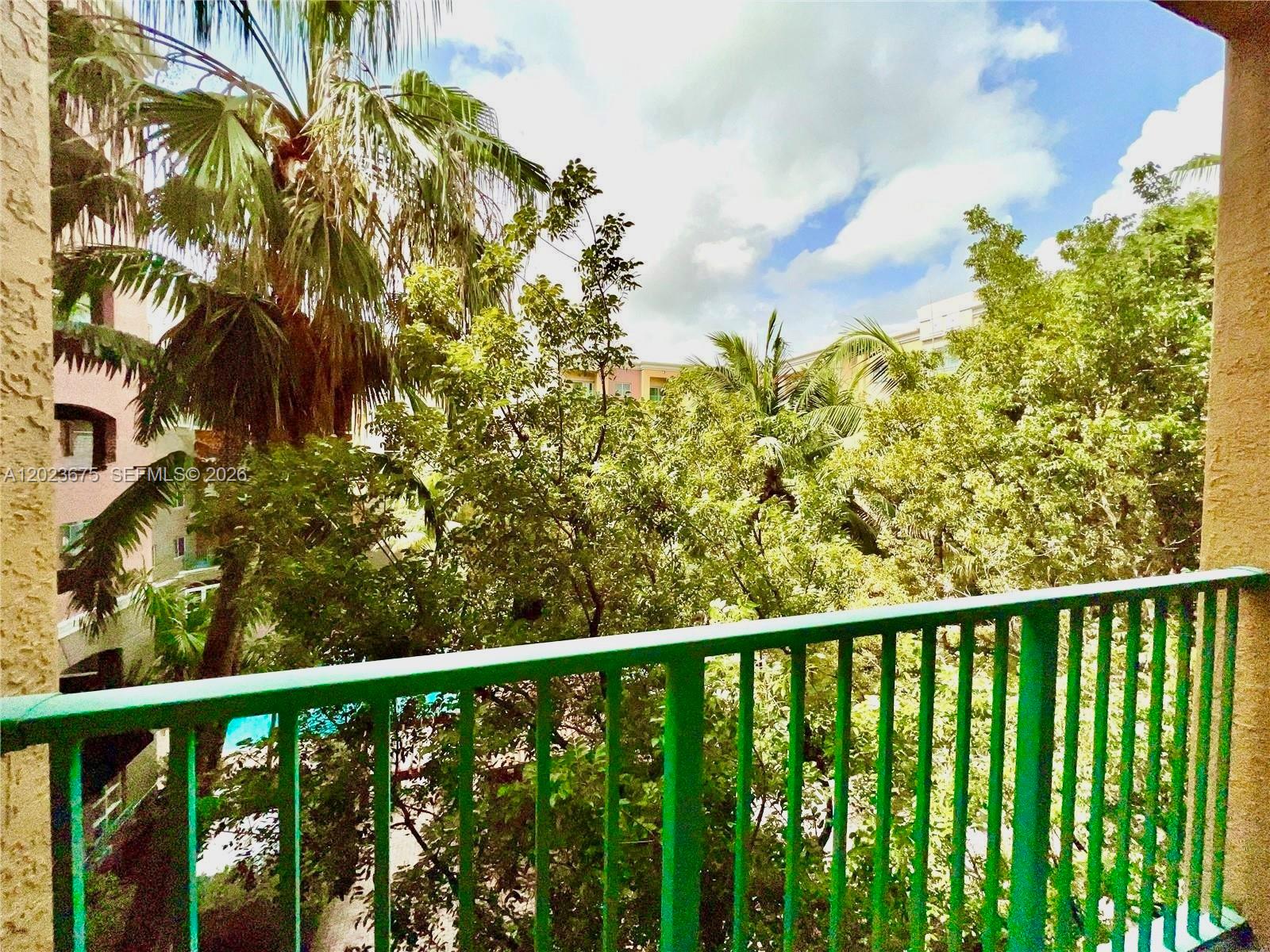 6001 SW 70th St #454, South Miami FL 33143