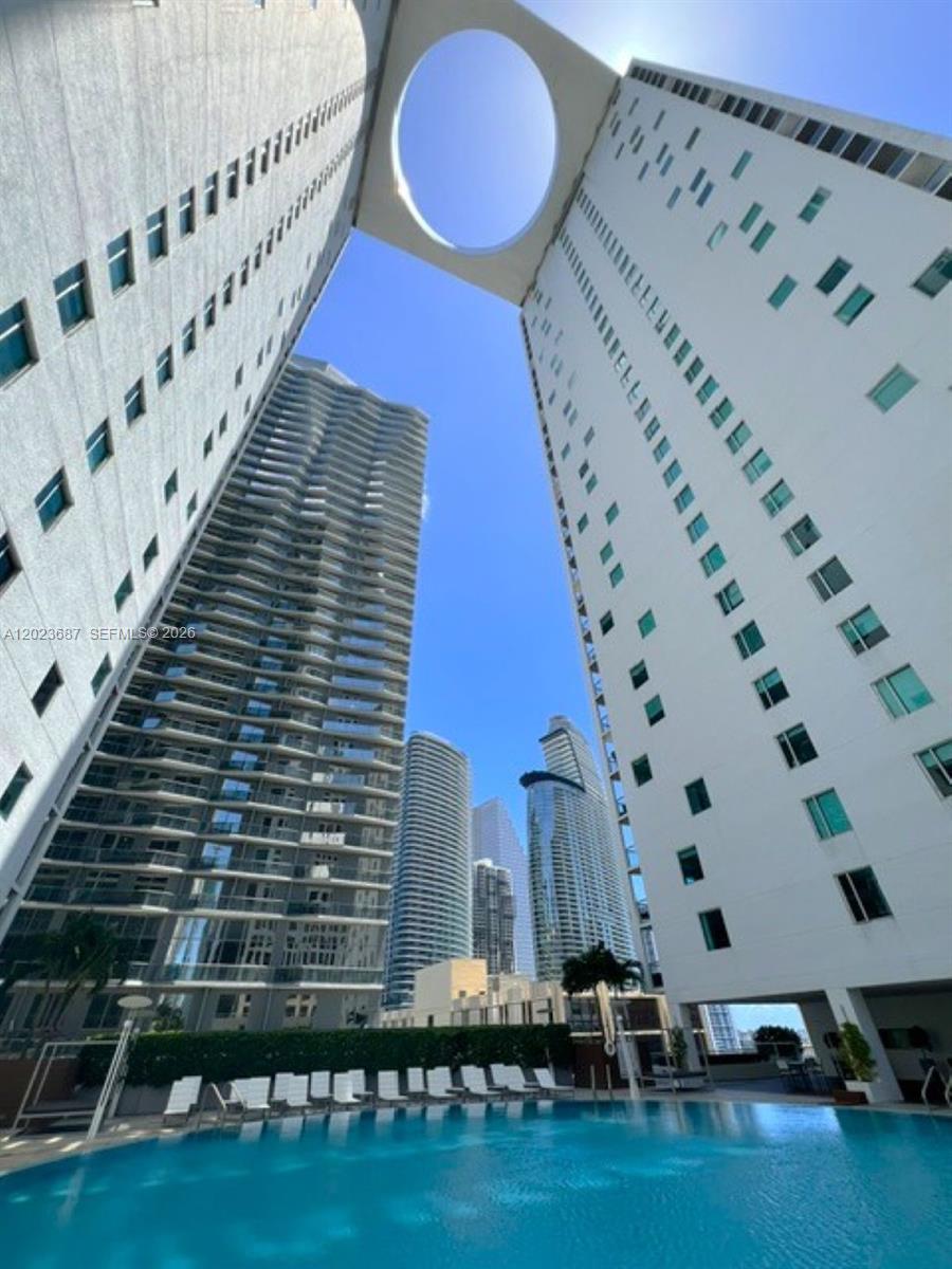 55 SE 6th St #1506, Miami FL 33131