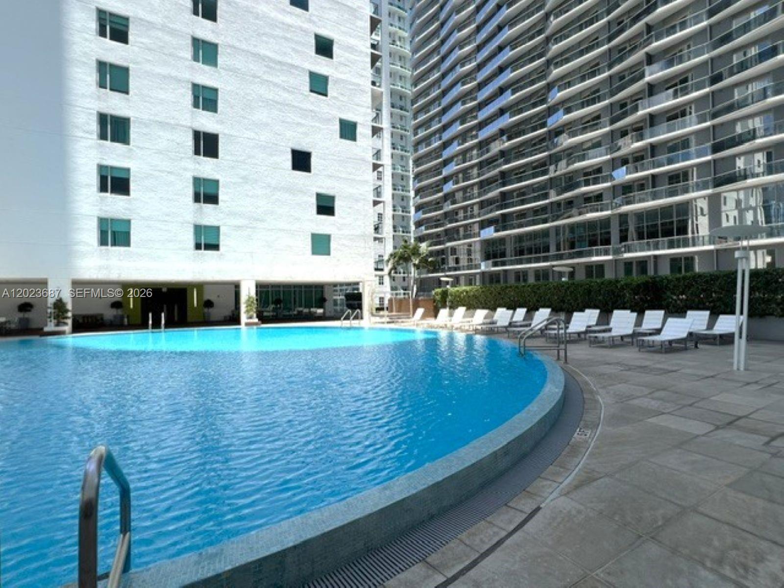 55 SE 6th St #1506, Miami FL 33131