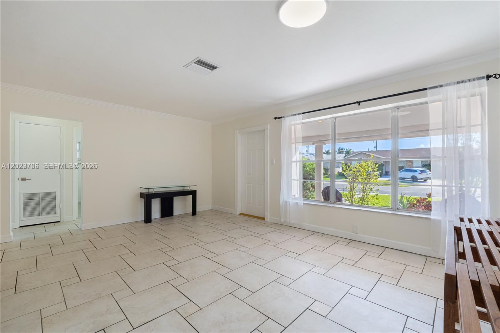 232 SE 6th St, Dania Beach FL 33004