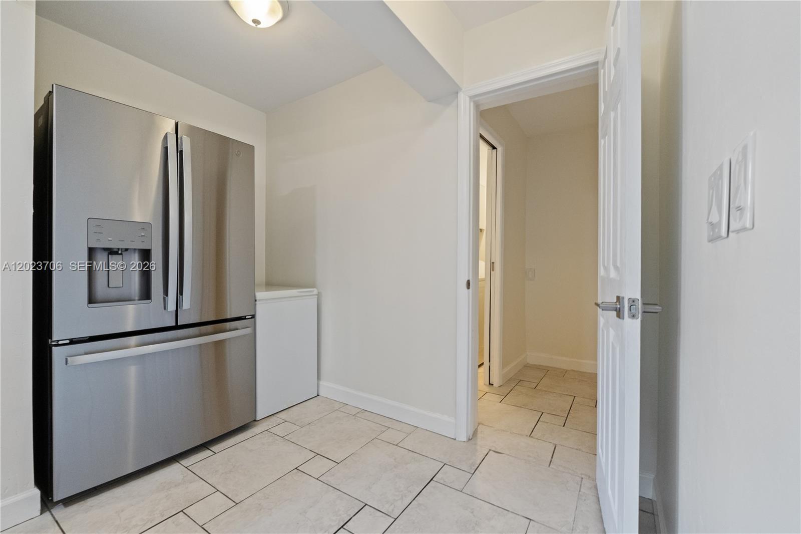 232 SE 6th St, Dania Beach FL 33004