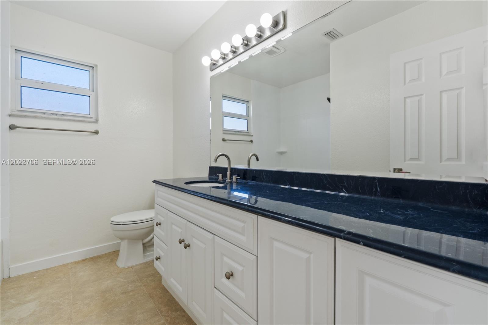 232 SE 6th St, Dania Beach FL 33004