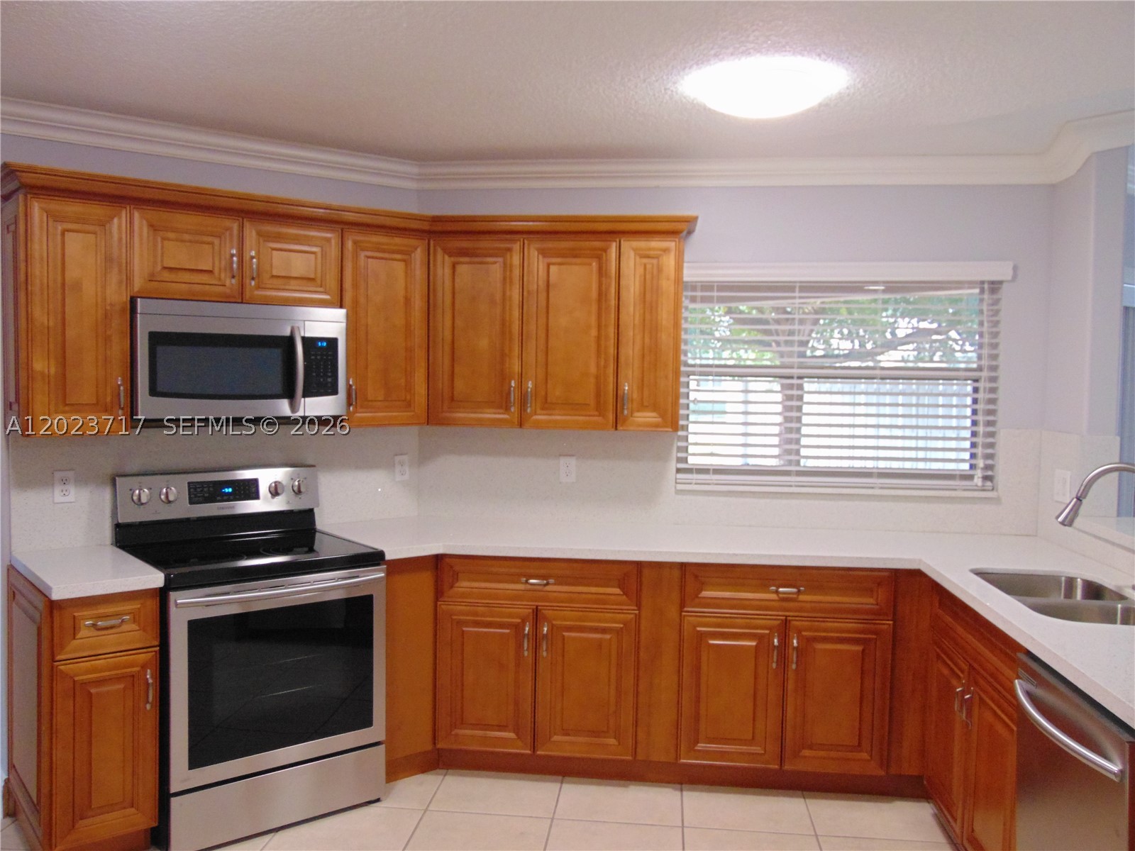 17883 SW 5 ST, Pembroke Pines FL 33029