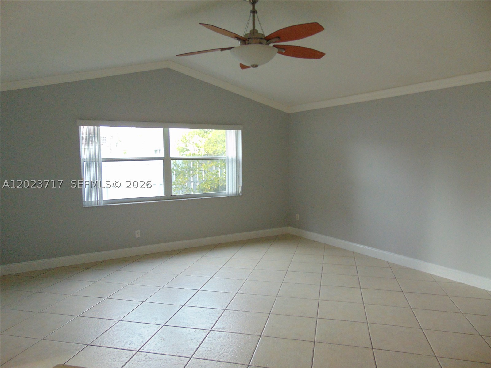 17883 SW 5 ST, Pembroke Pines FL 33029