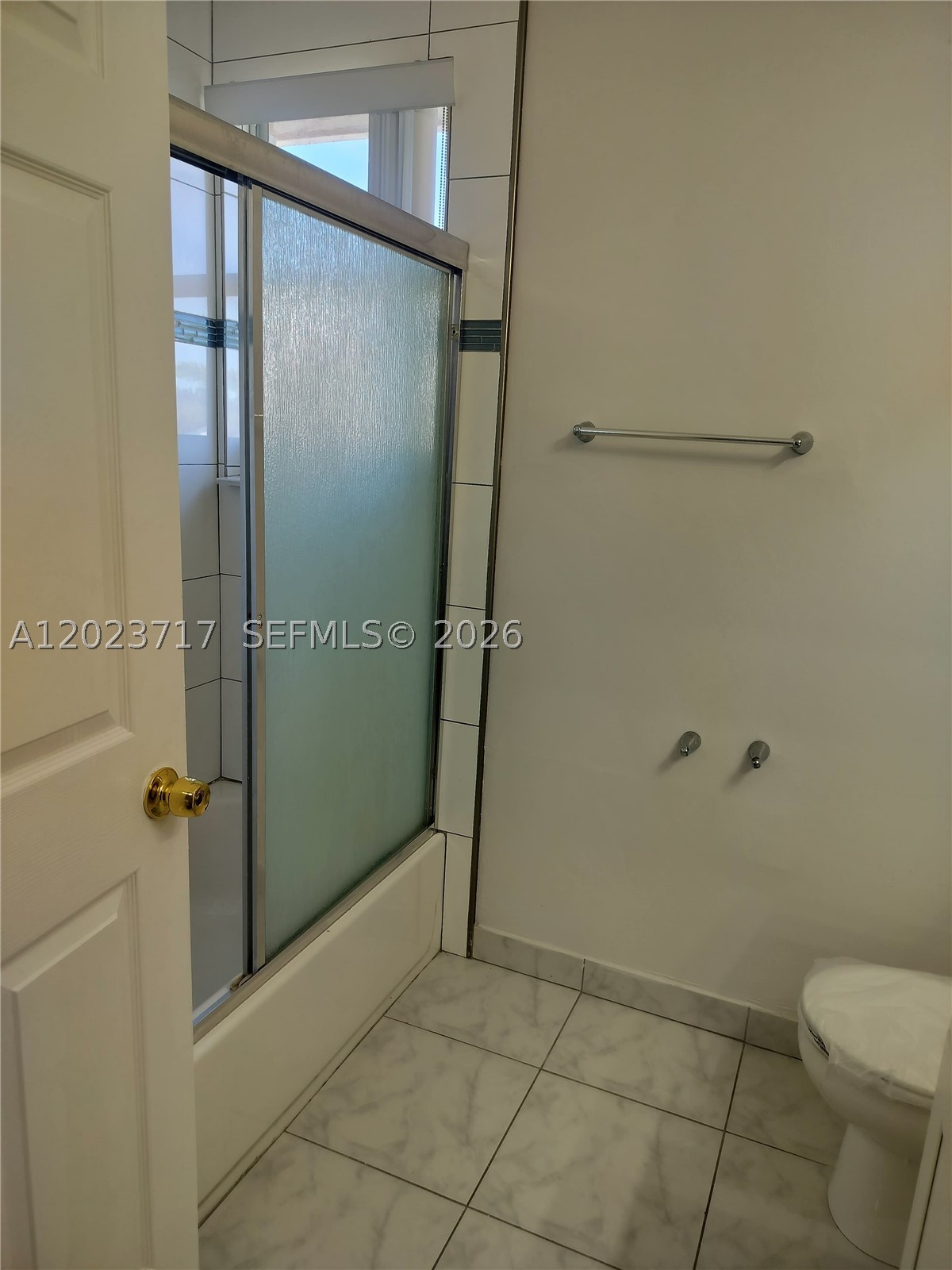 17883 SW 5 ST, Pembroke Pines FL 33029