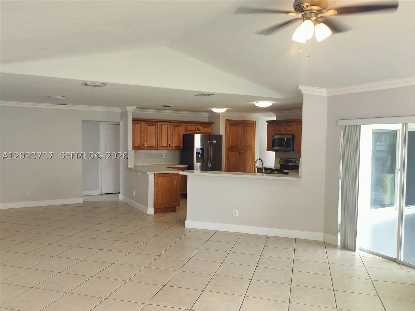 17883 SW 5 ST, Pembroke Pines FL 33029