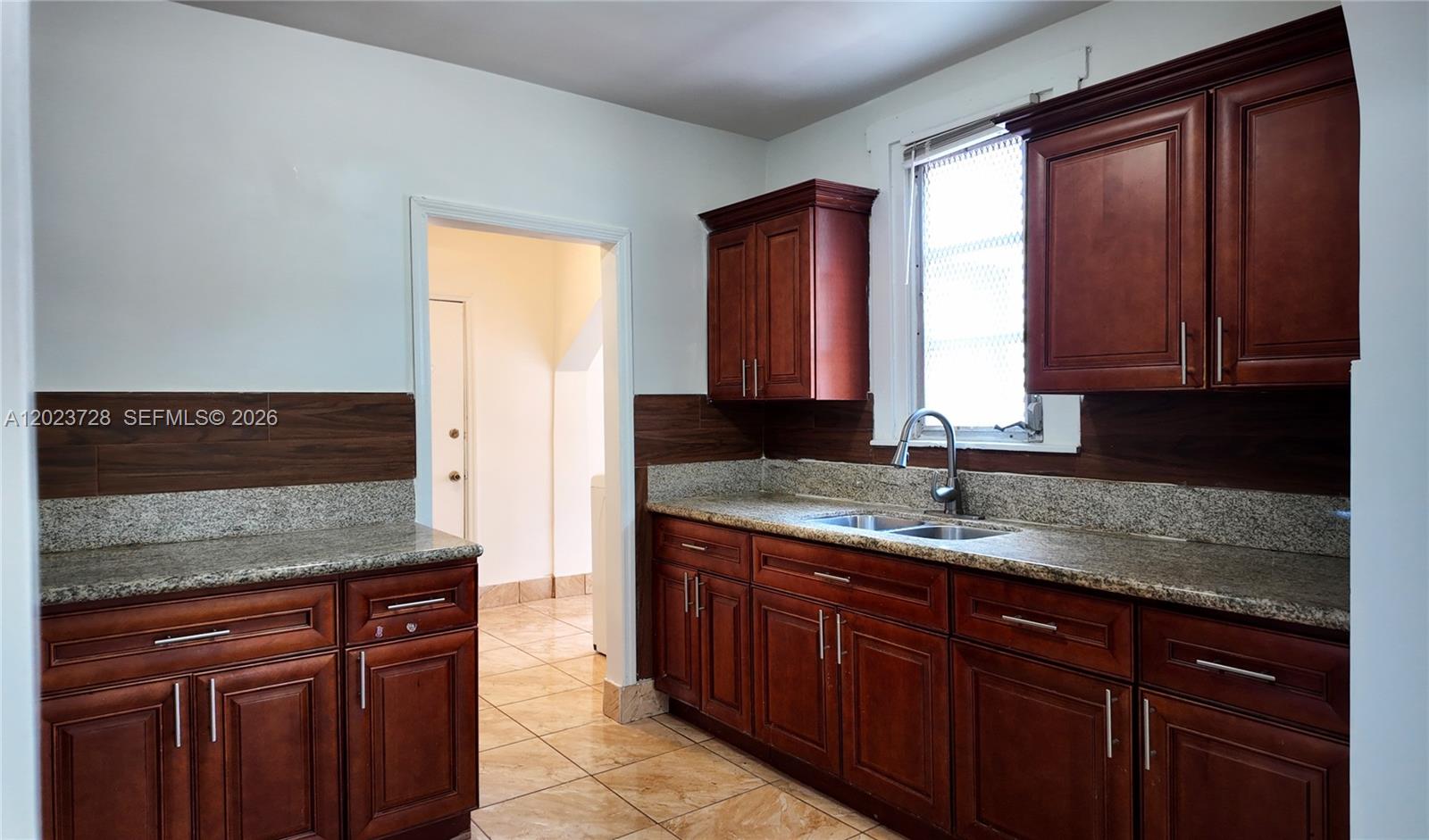 1727 NW 50th St, Miami FL 33142