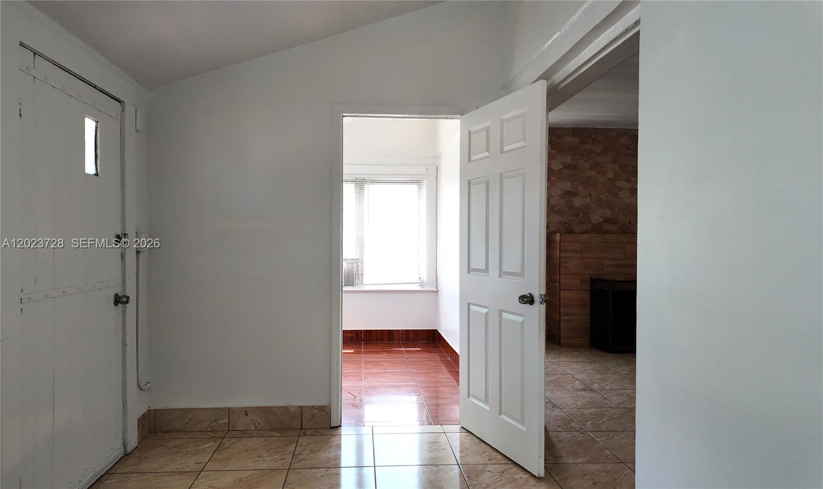 1727 NW 50th St, Miami FL 33142
