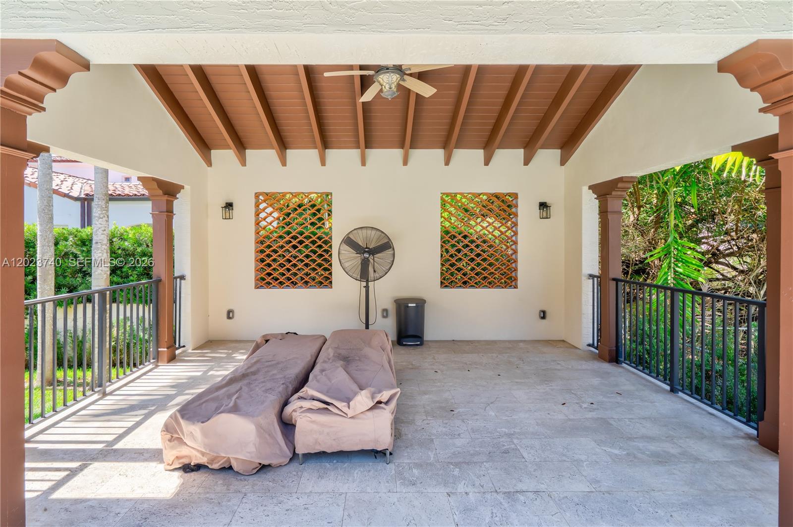 519 Alhambra Cir, Coral Gables FL 33134