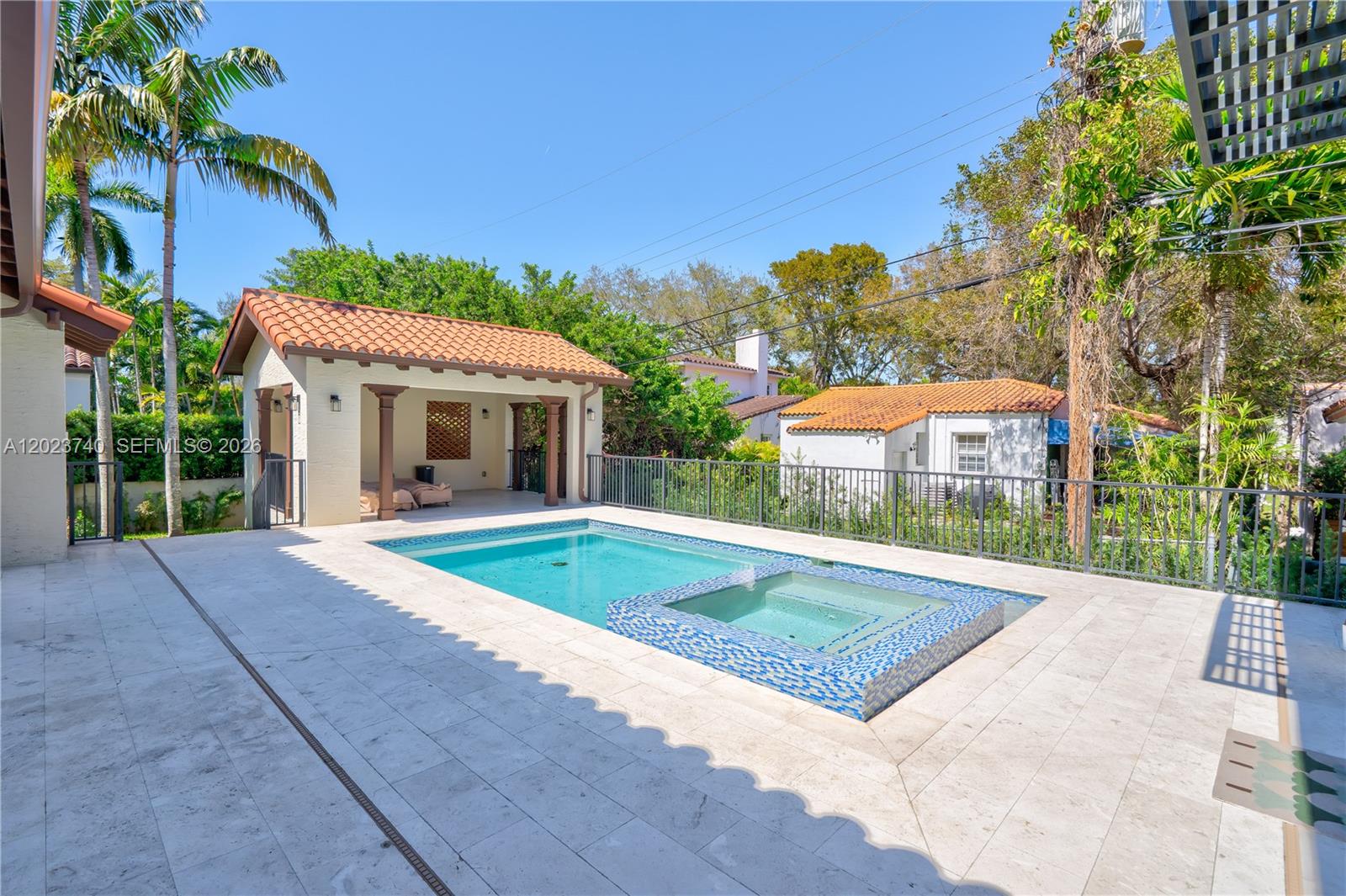 519 Alhambra Cir, Coral Gables FL 33134