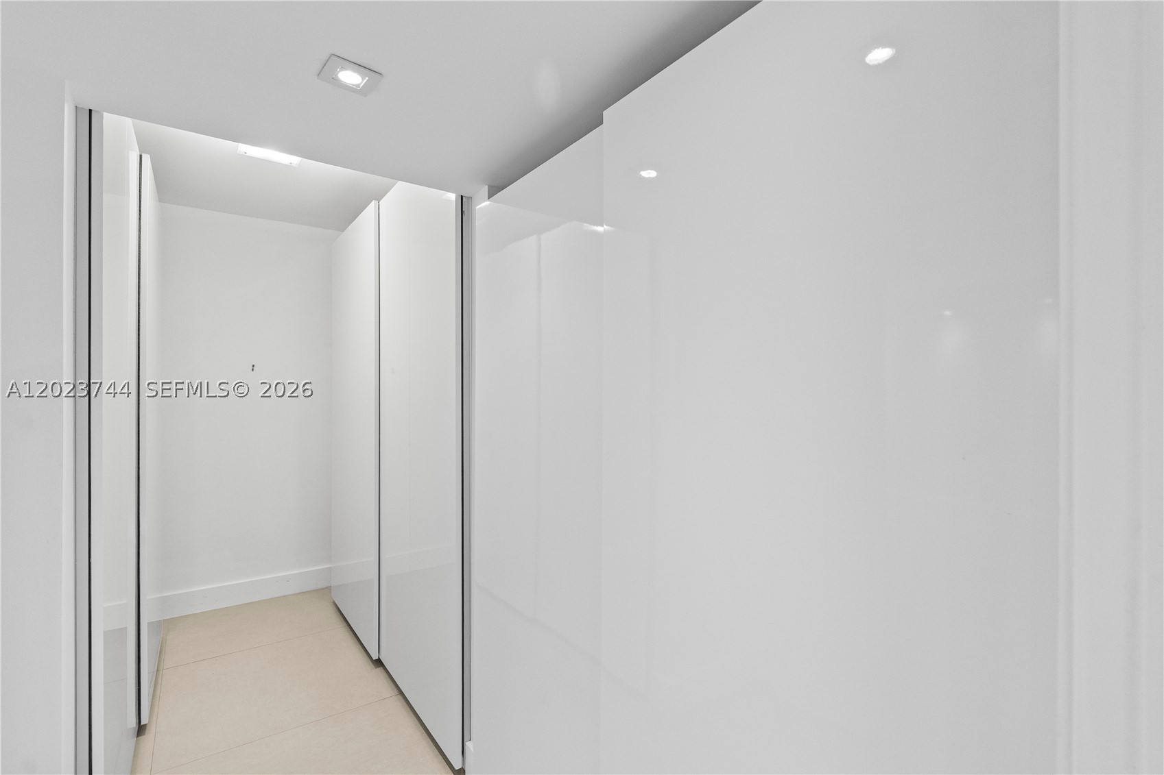 1541 Brickell Ave #C1607, Miami FL 33129