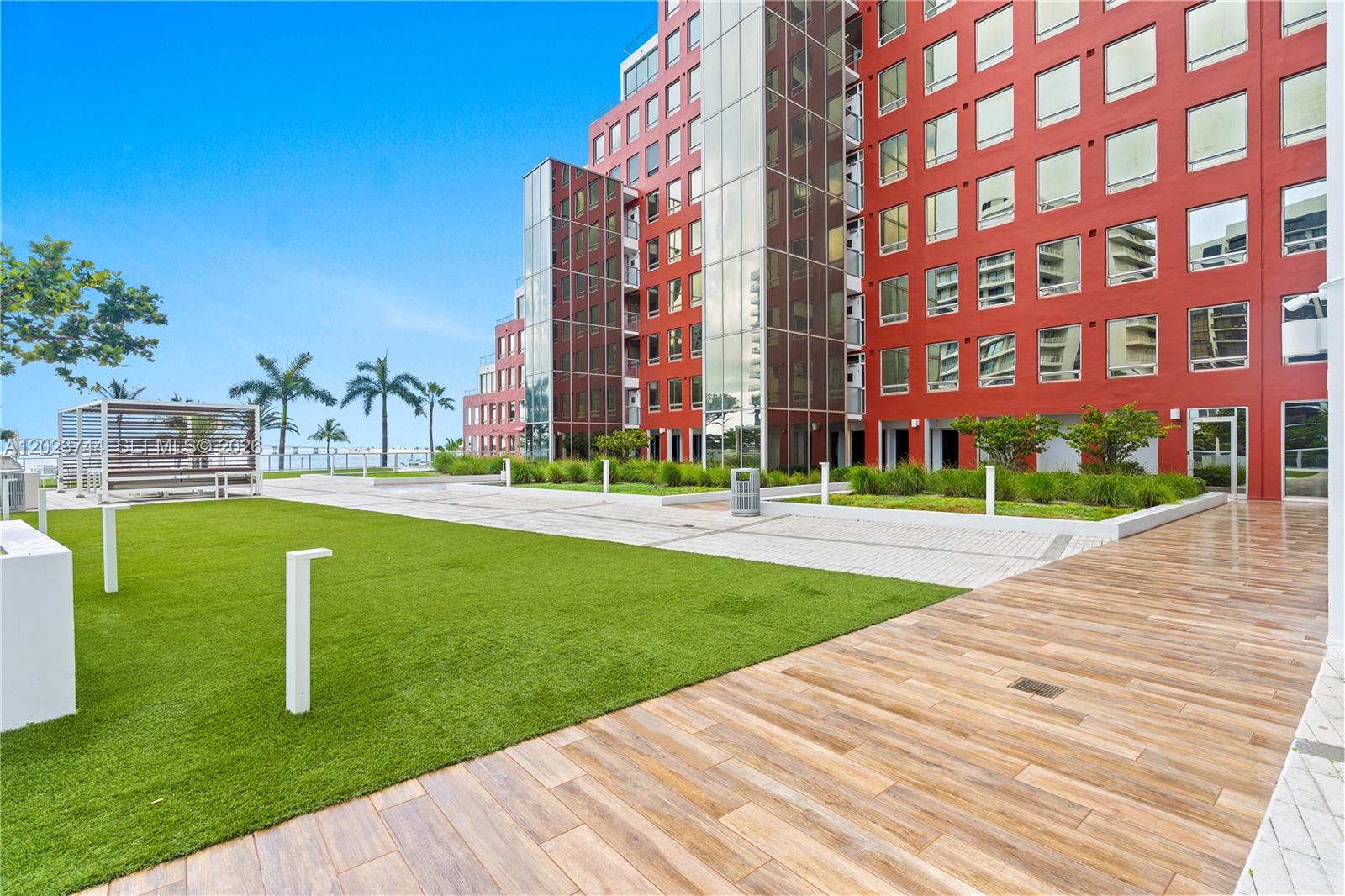 1541 Brickell Ave #C1607, Miami FL 33129