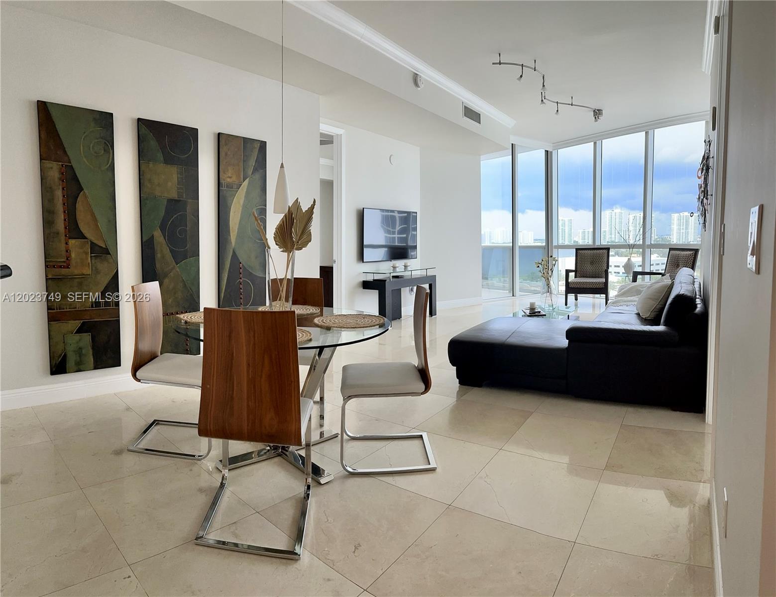 18101 Collins Ave #1108, Sunny Isles Beach FL 33160