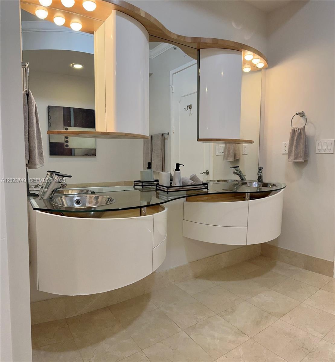18101 Collins Ave #1108, Sunny Isles Beach FL 33160