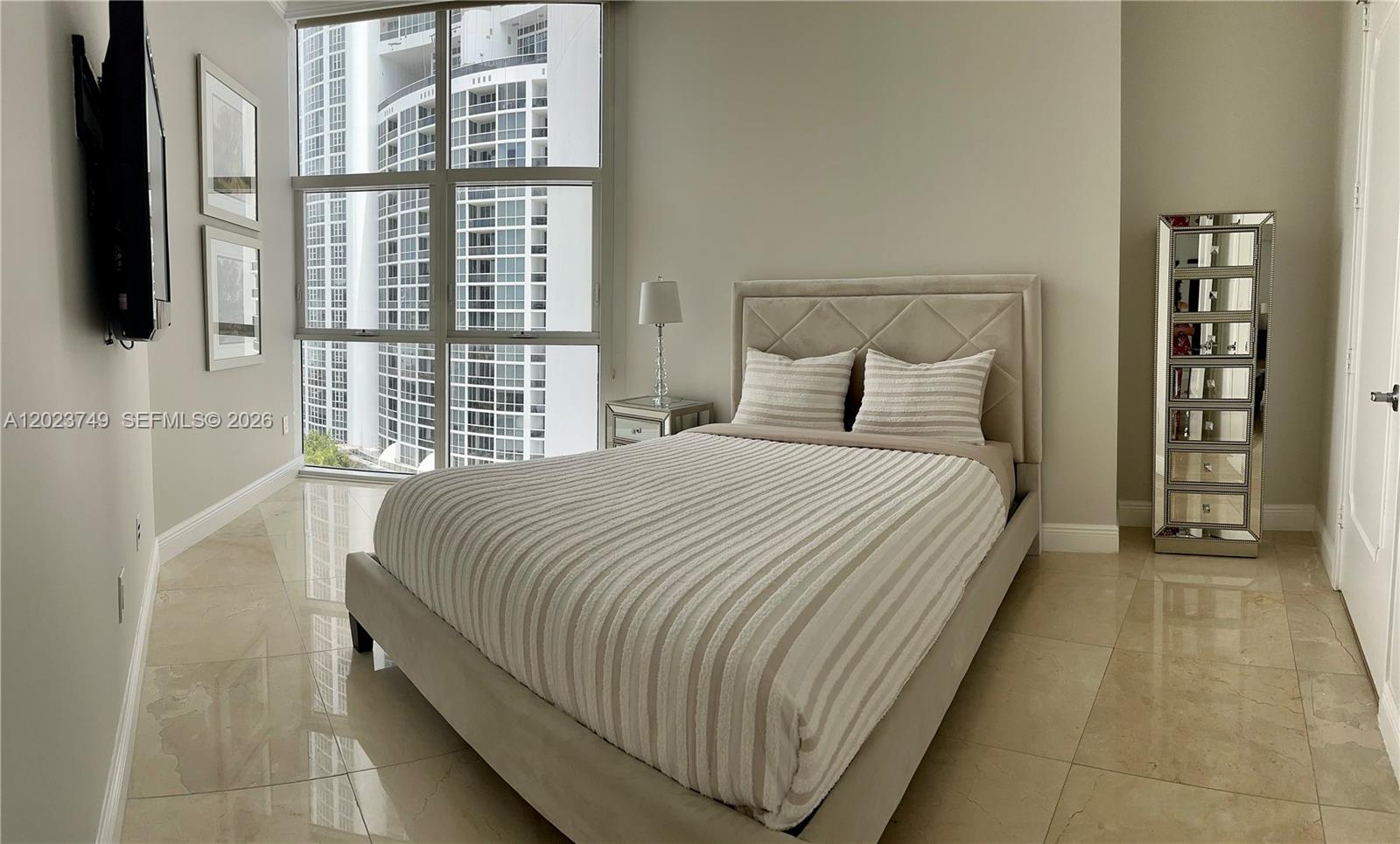18101 Collins Ave #1108, Sunny Isles Beach FL 33160