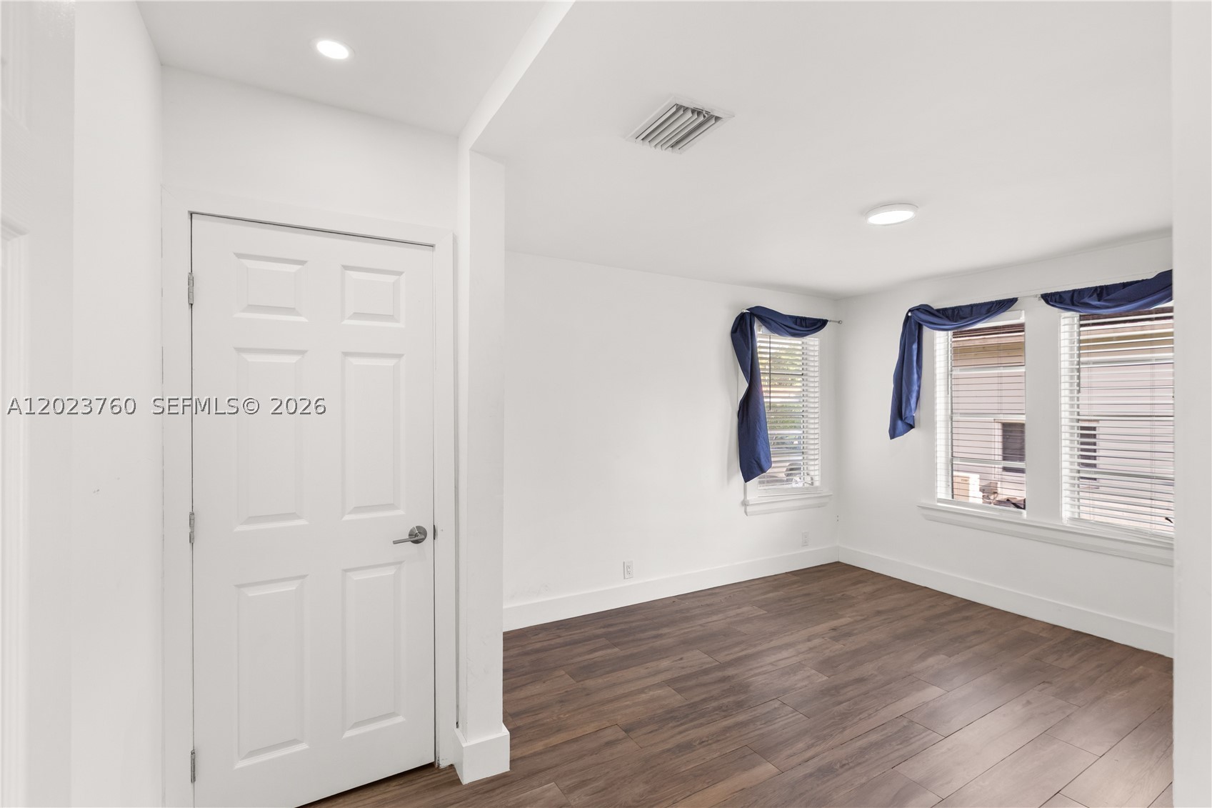 900 Tangier St, Coral Gables FL 33134