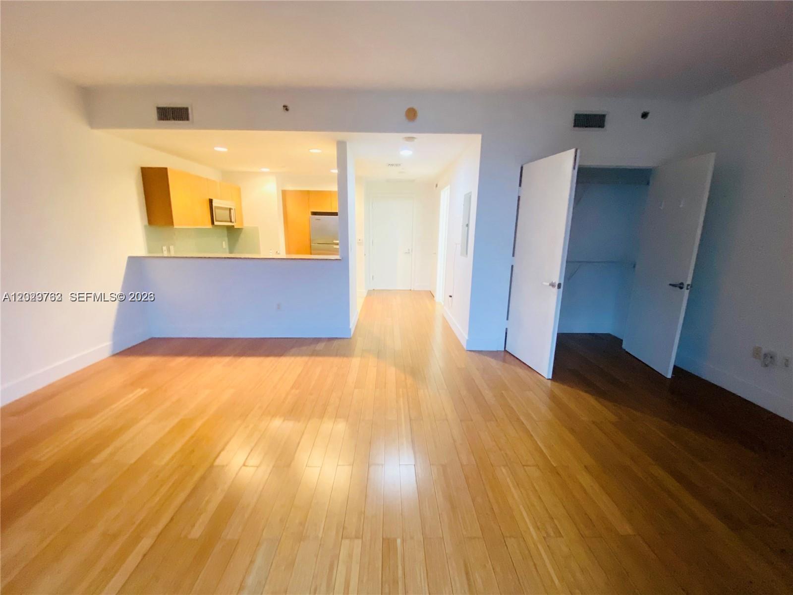 1060 Brickell Ave #3109, Miami FL 33131
