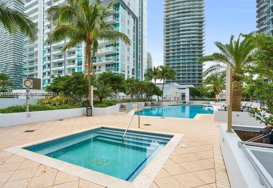 1060 Brickell Ave #3109, Miami FL 33131