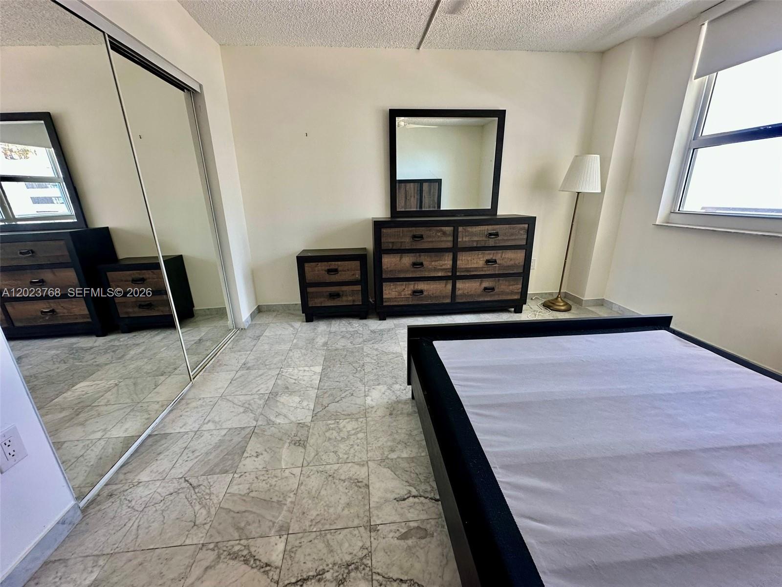 1155 Brickell Bay Dr #905, Miami FL 33131