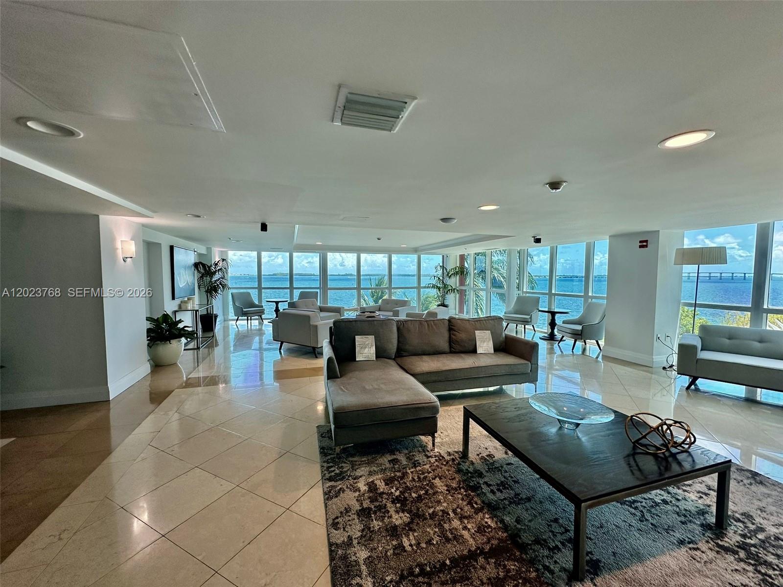 1155 Brickell Bay Dr #905, Miami FL 33131