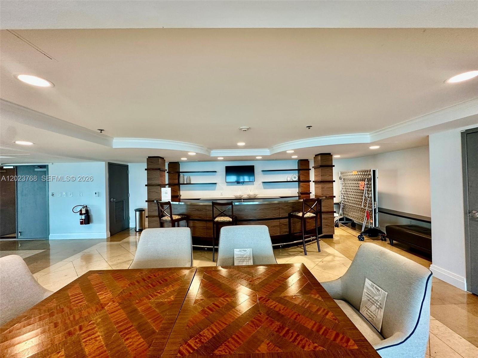 1155 Brickell Bay Dr #905, Miami FL 33131