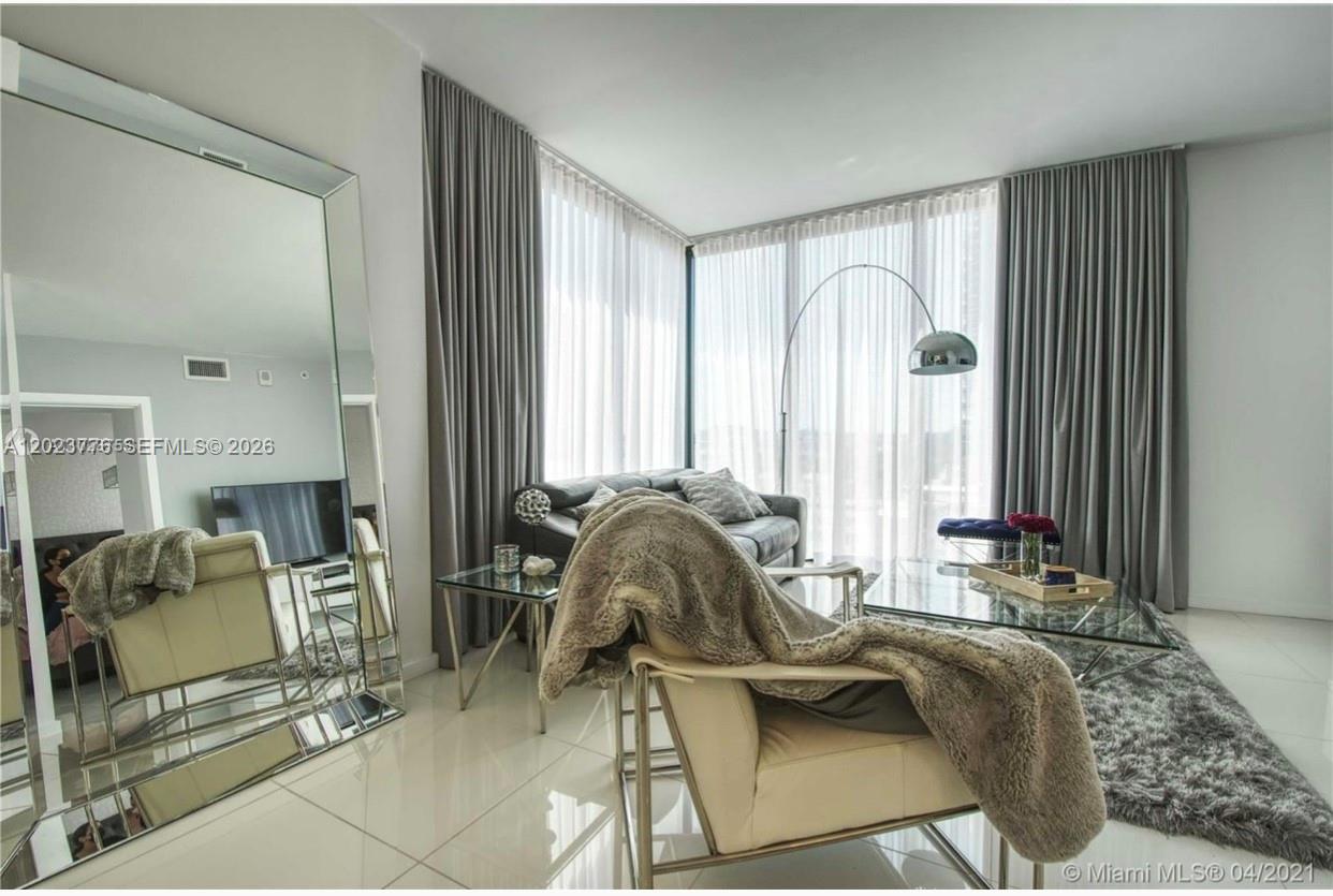 5300 Paseo Blvd   Unit 401 #401, Doral FL 33166