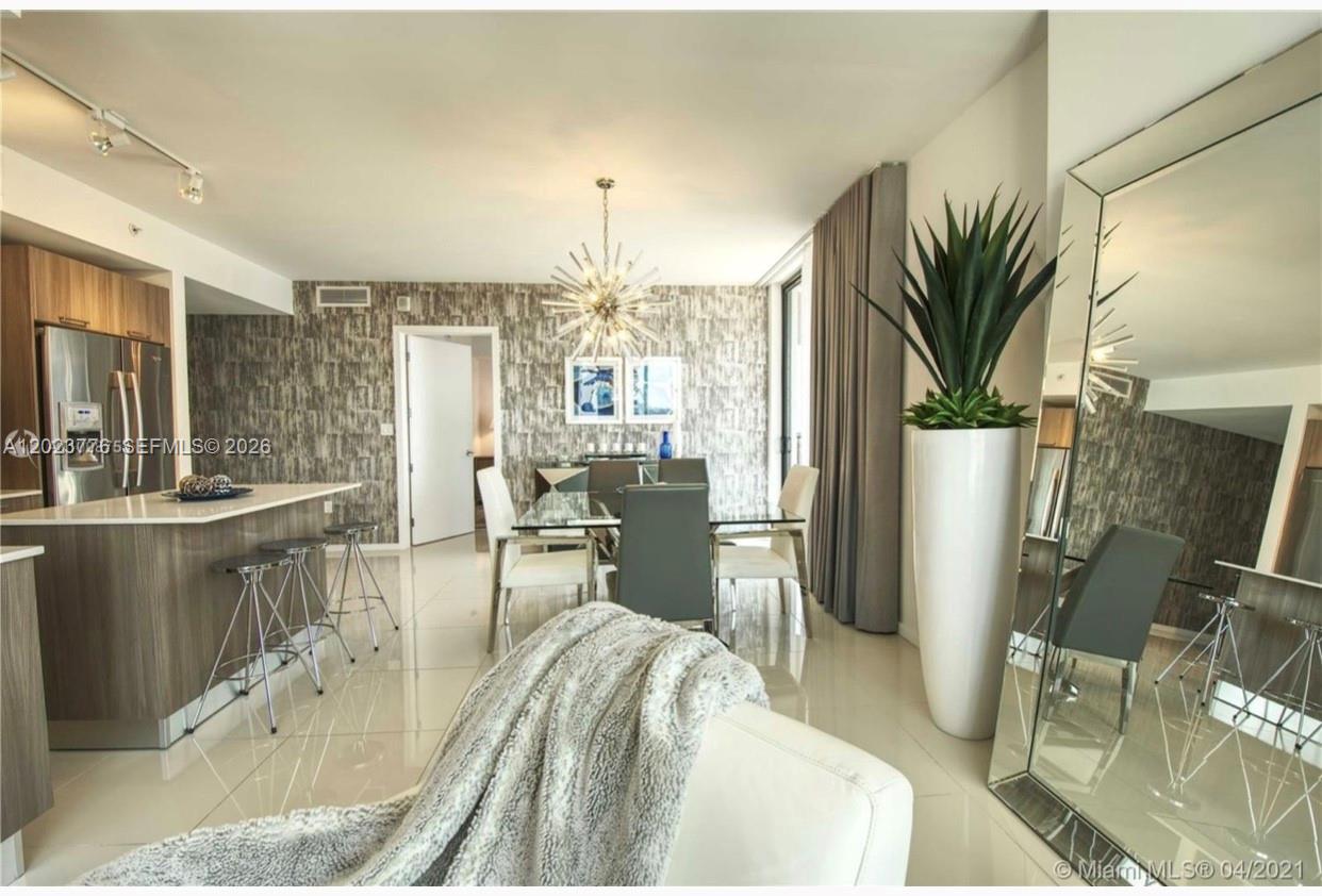 5300 Paseo Blvd   Unit 401 #401, Doral FL 33166