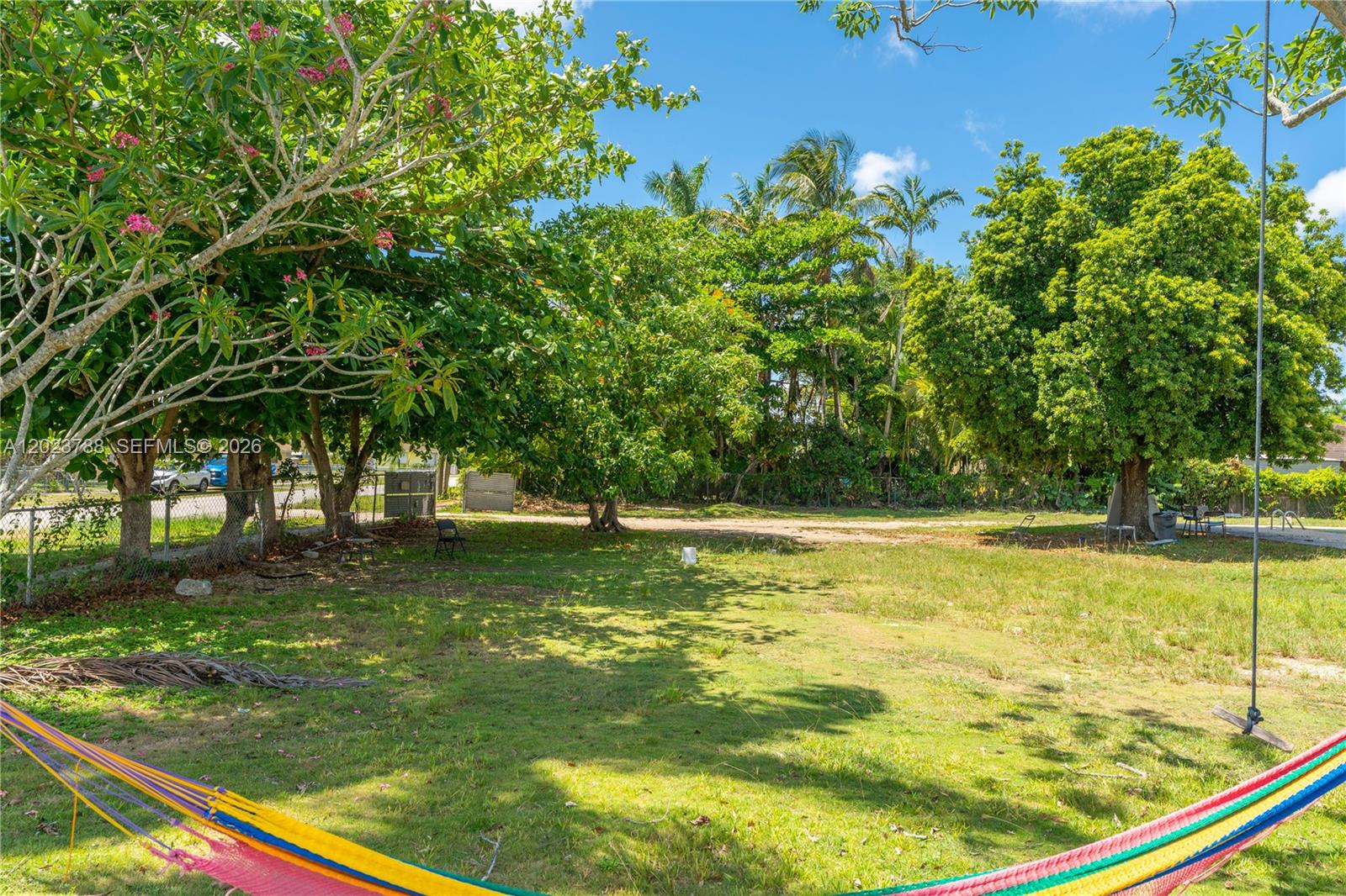 329 NW 13th St, Homestead FL 33030