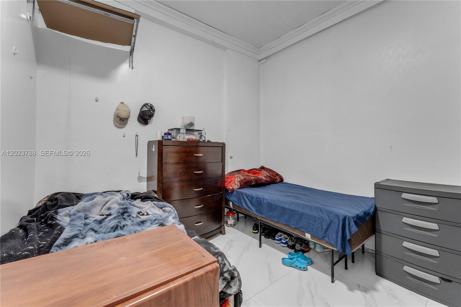 329 NW 13th St, Homestead FL 33030
