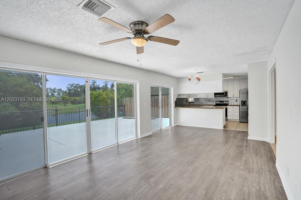 21461 Sawmill Ct, Boca Raton FL 33498