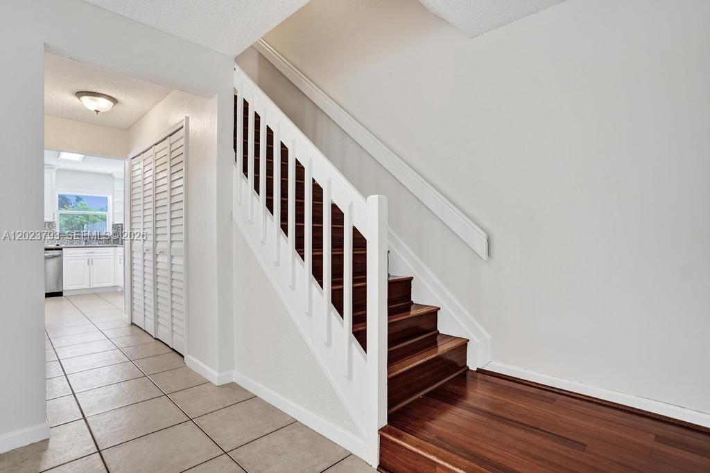 21461 Sawmill Ct, Boca Raton FL 33498