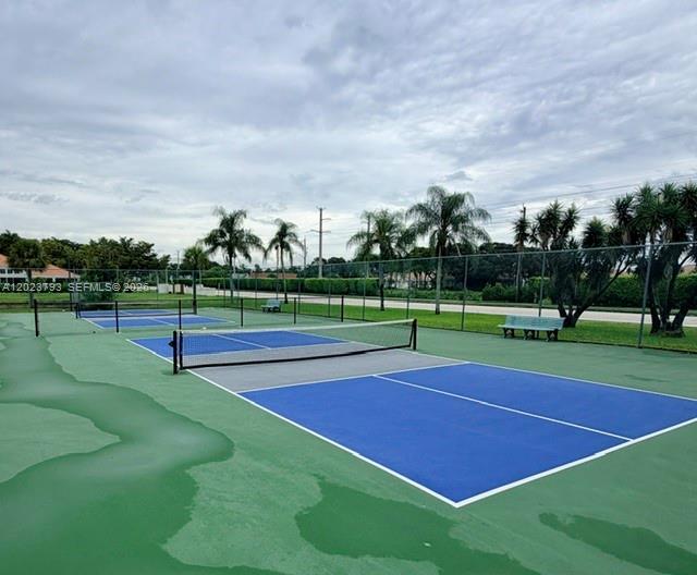 21461 Sawmill Ct, Boca Raton FL 33498