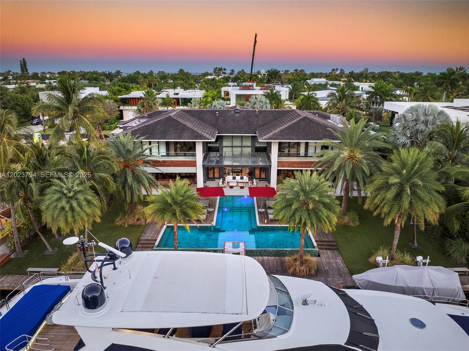385 Centre Is, Golden Beach FL 33160