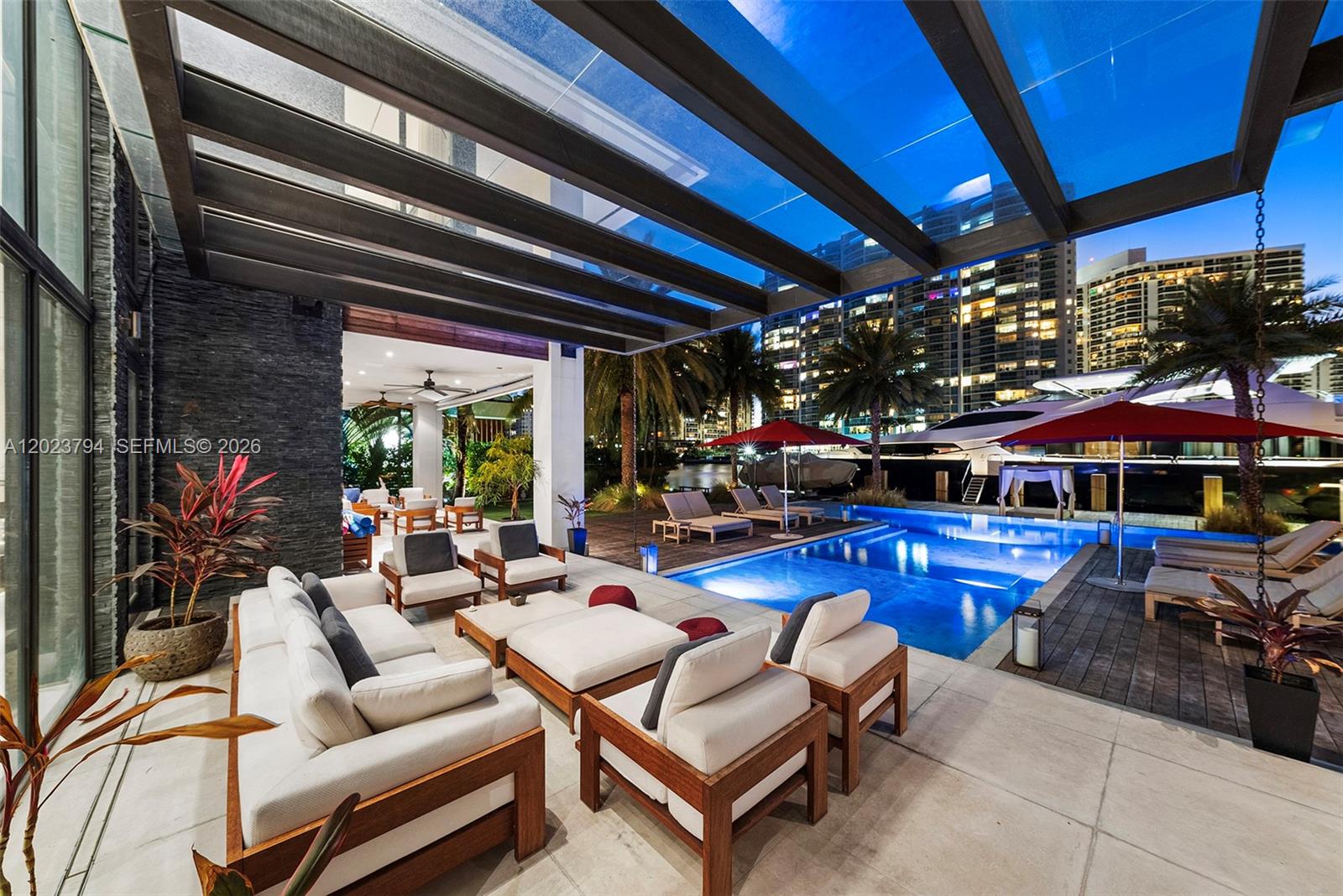 385 Centre Is, Golden Beach FL 33160