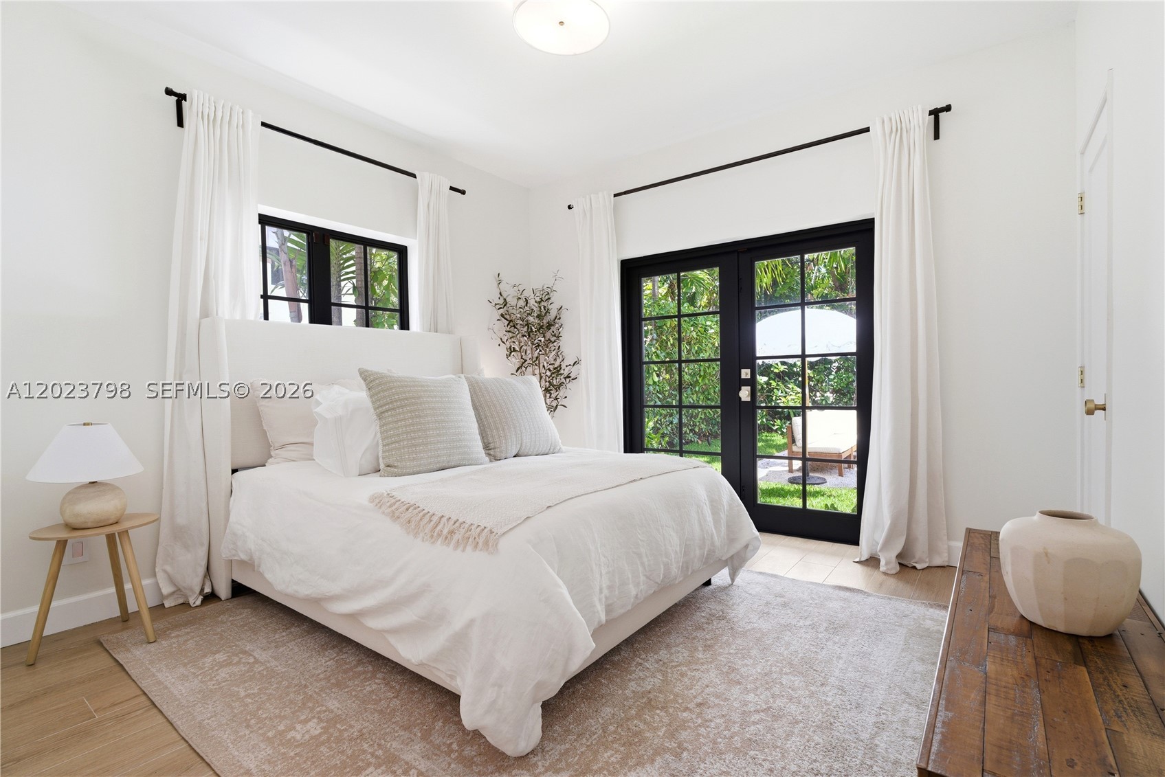 1220 Cordova St, Coral Gables FL 33134