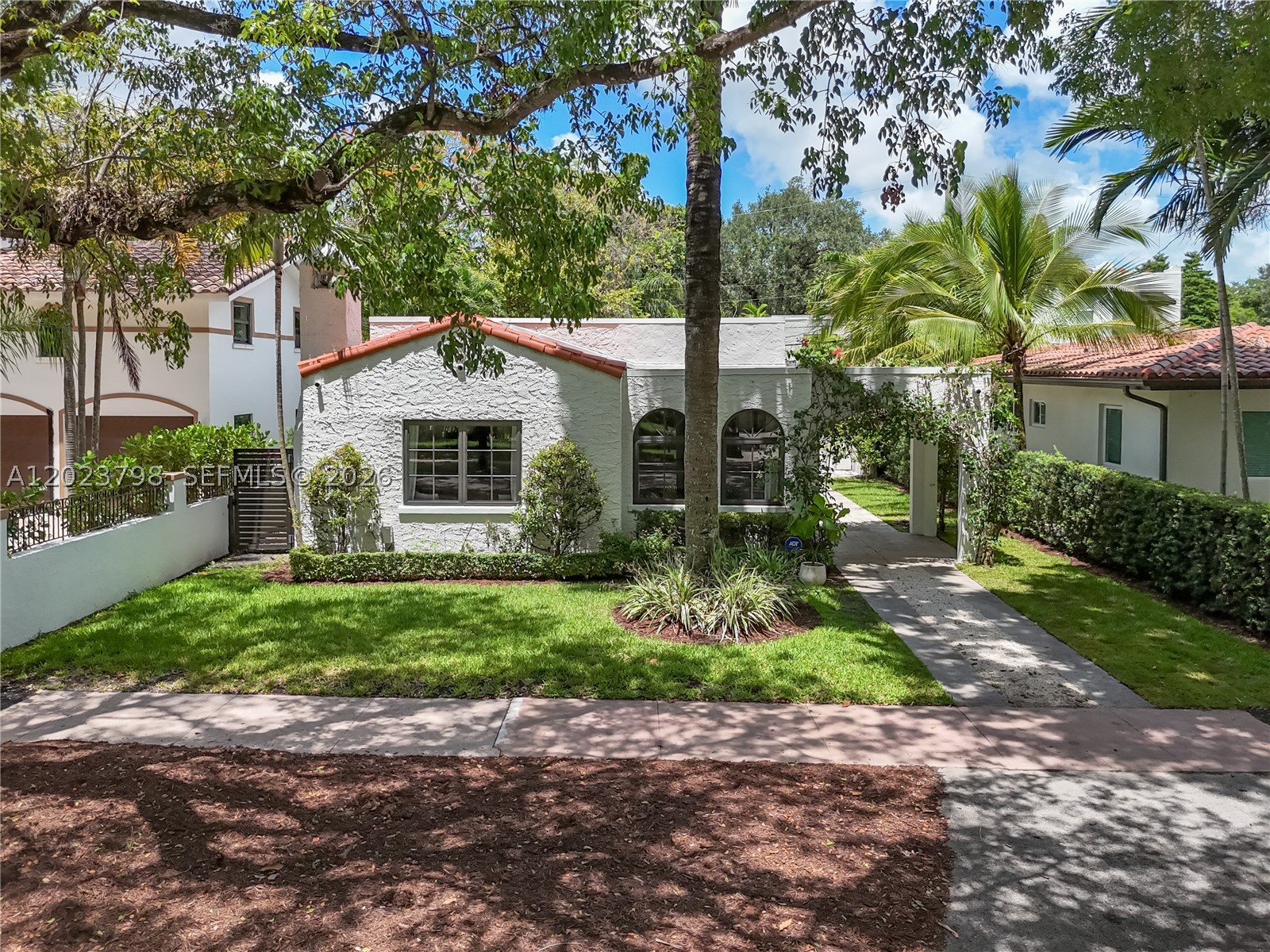 1220 Cordova St, Coral Gables FL 33134