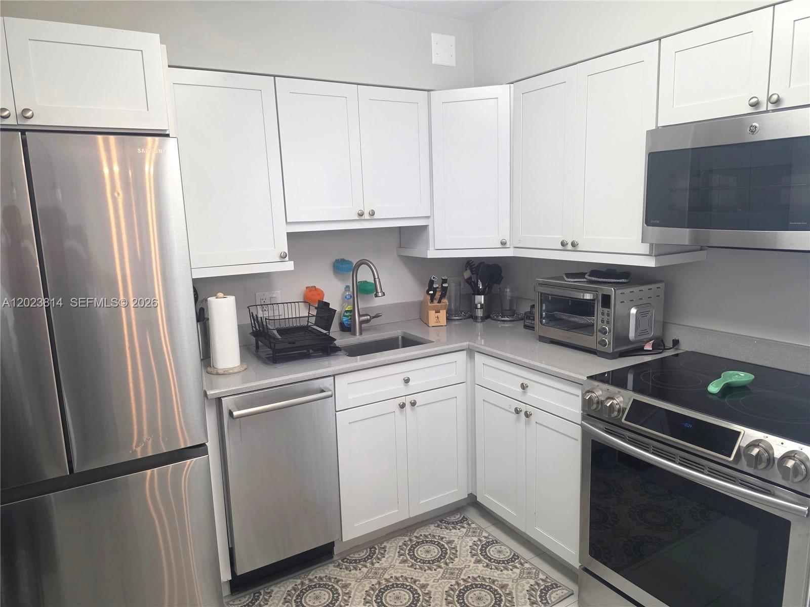 5161 Collins Ave #502, Miami Beach FL 33140