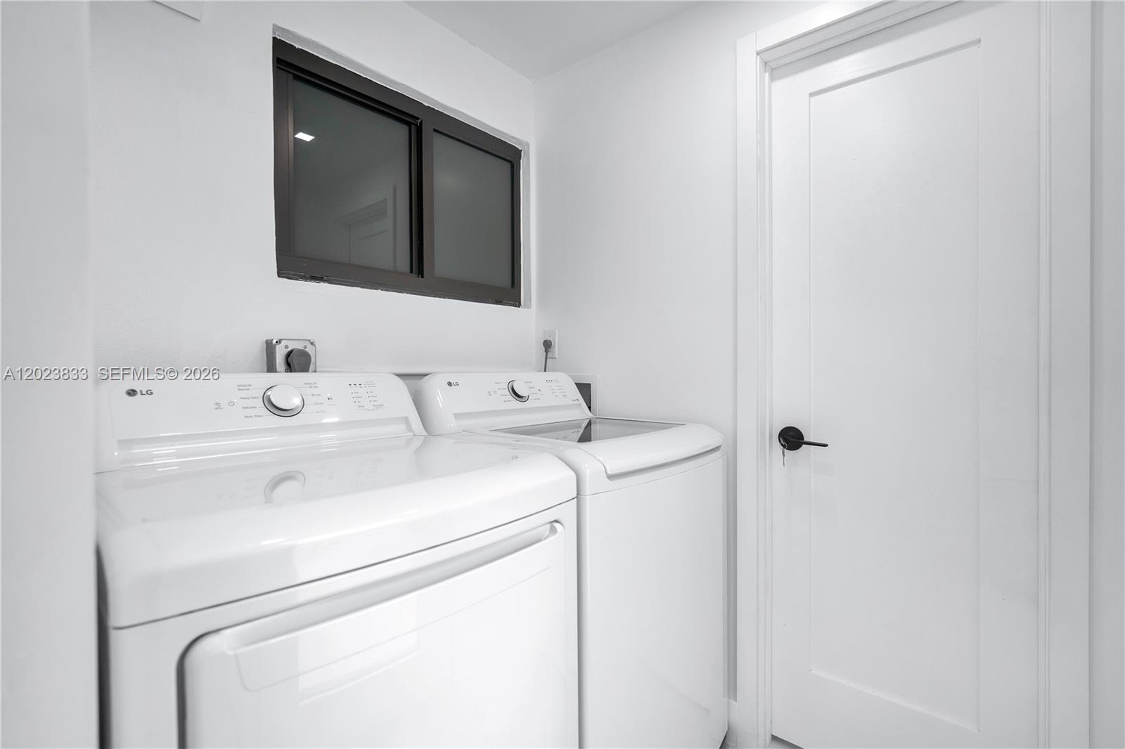6566 SW 35th St, Miami FL 33155