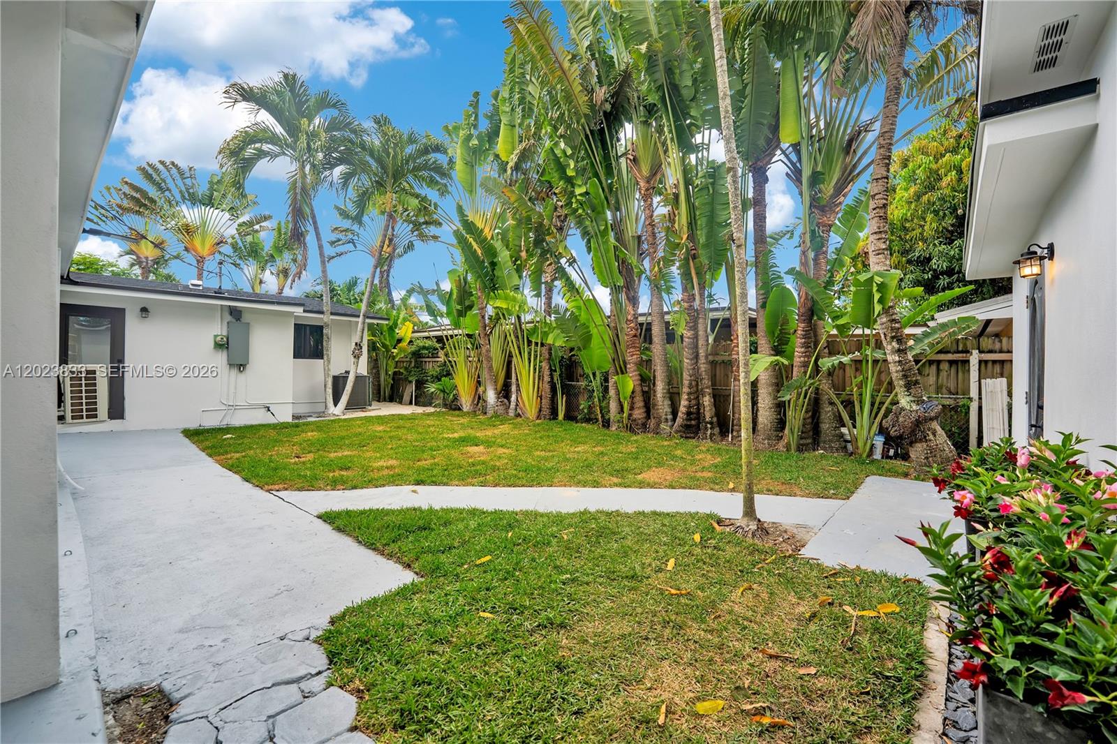 6566 SW 35th St, Miami FL 33155