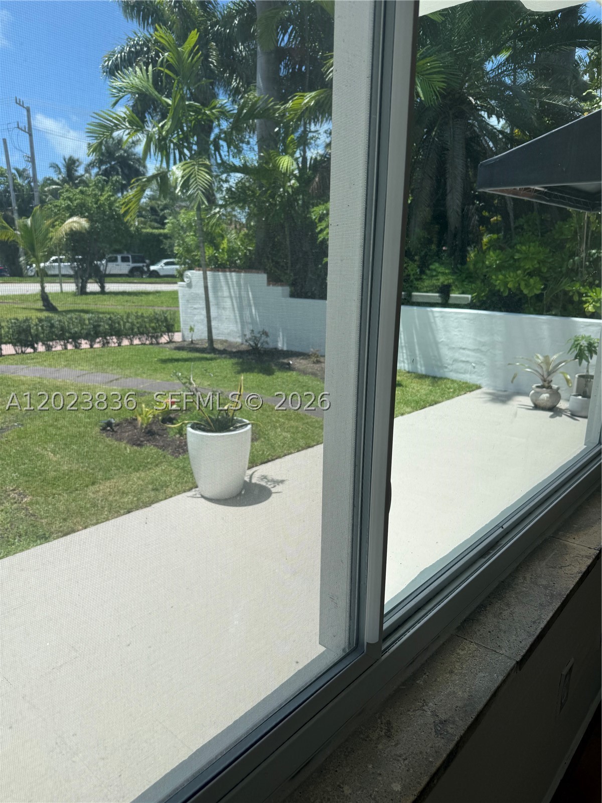 6312 Alton Rd, Miami Beach FL 33141