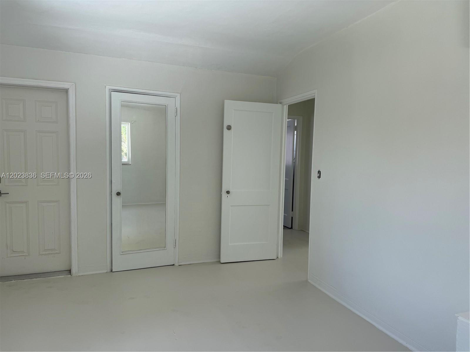 6312 Alton Rd, Miami Beach FL 33141