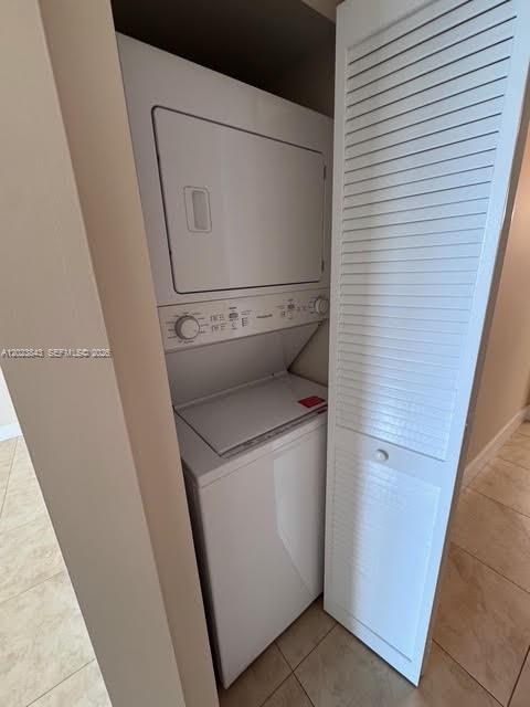 41 SE 5th St #2411, Miami FL 33131
