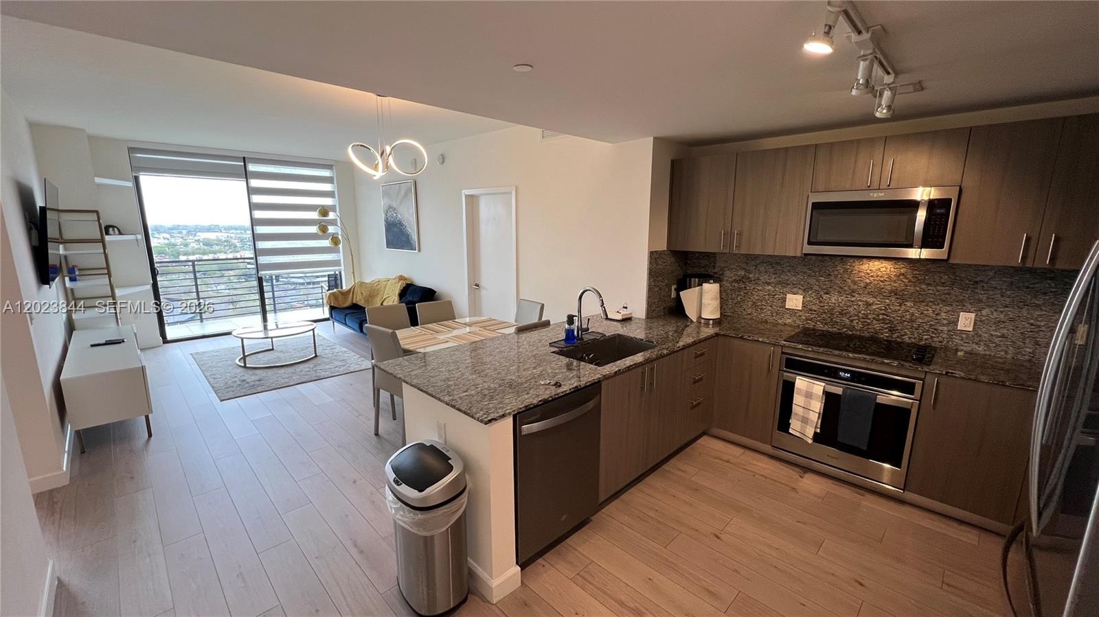5350 NW 84 Ave #1601, Doral FL 33166