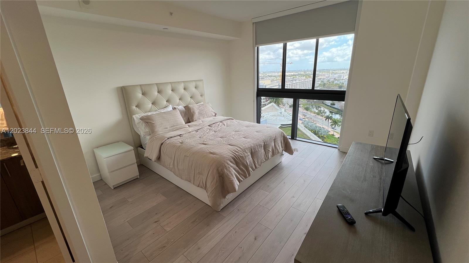 5350 NW 84 Ave #1601, Doral FL 33166