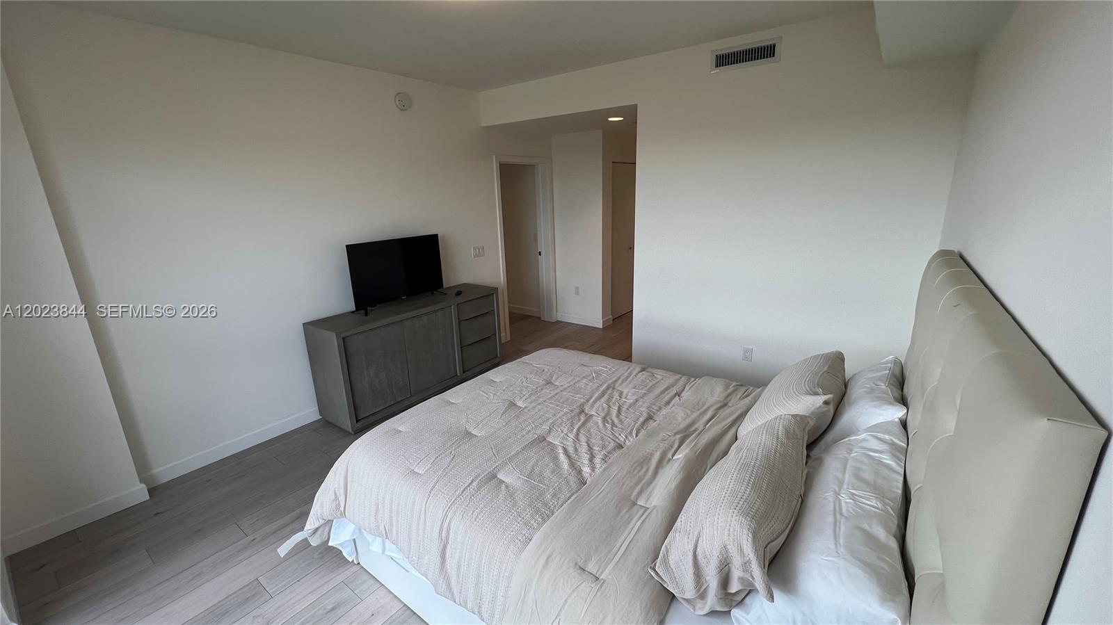 5350 NW 84 Ave #1601, Doral FL 33166