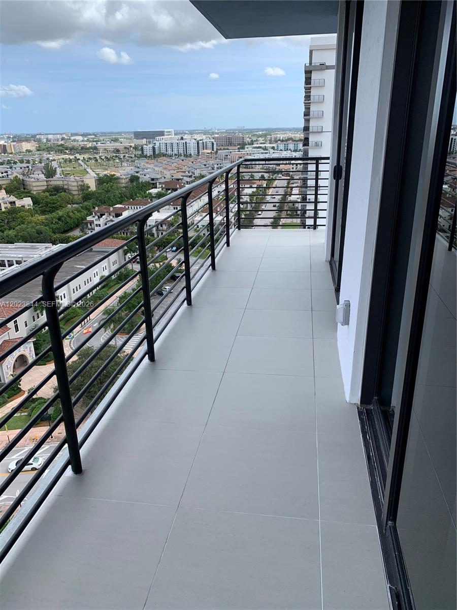 5350 NW 84 Ave #1601, Doral FL 33166