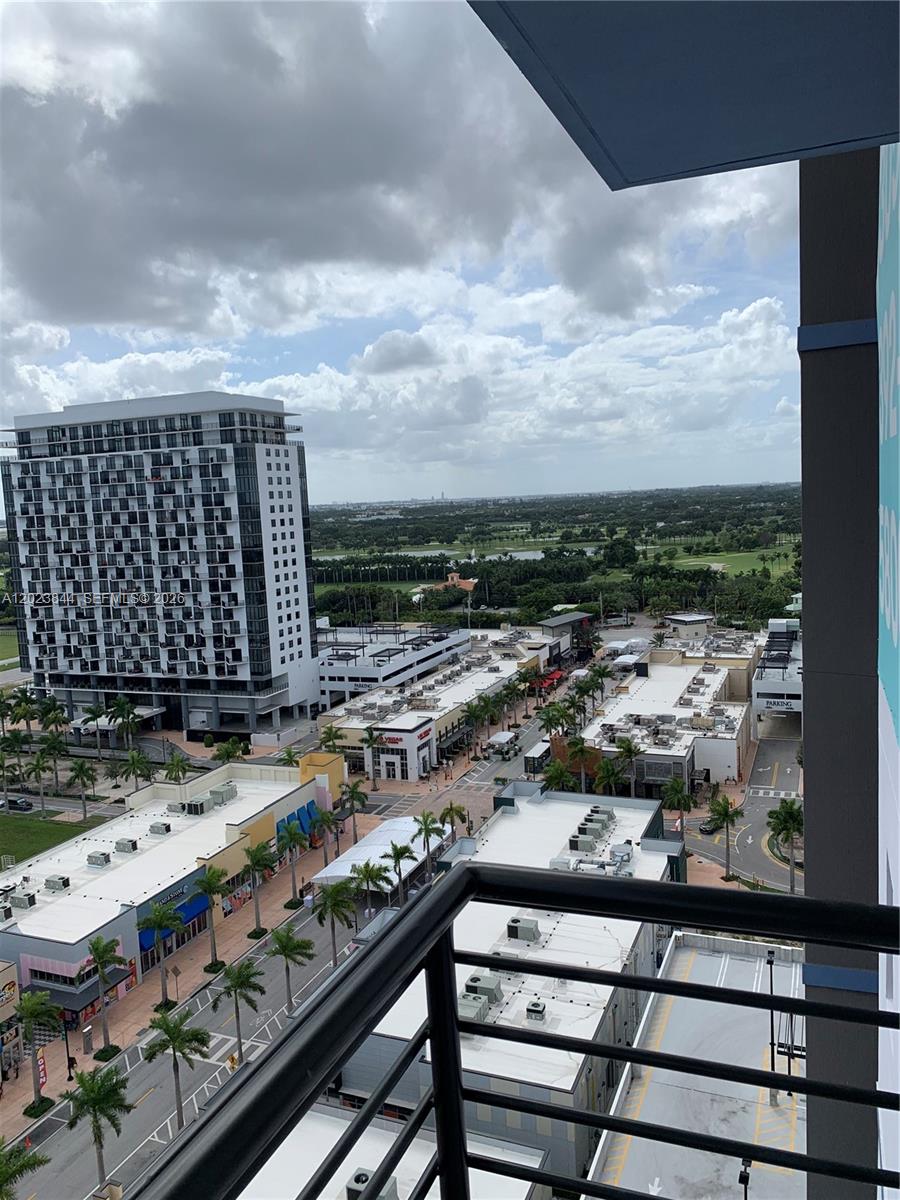 5350 NW 84 Ave #1601, Doral FL 33166